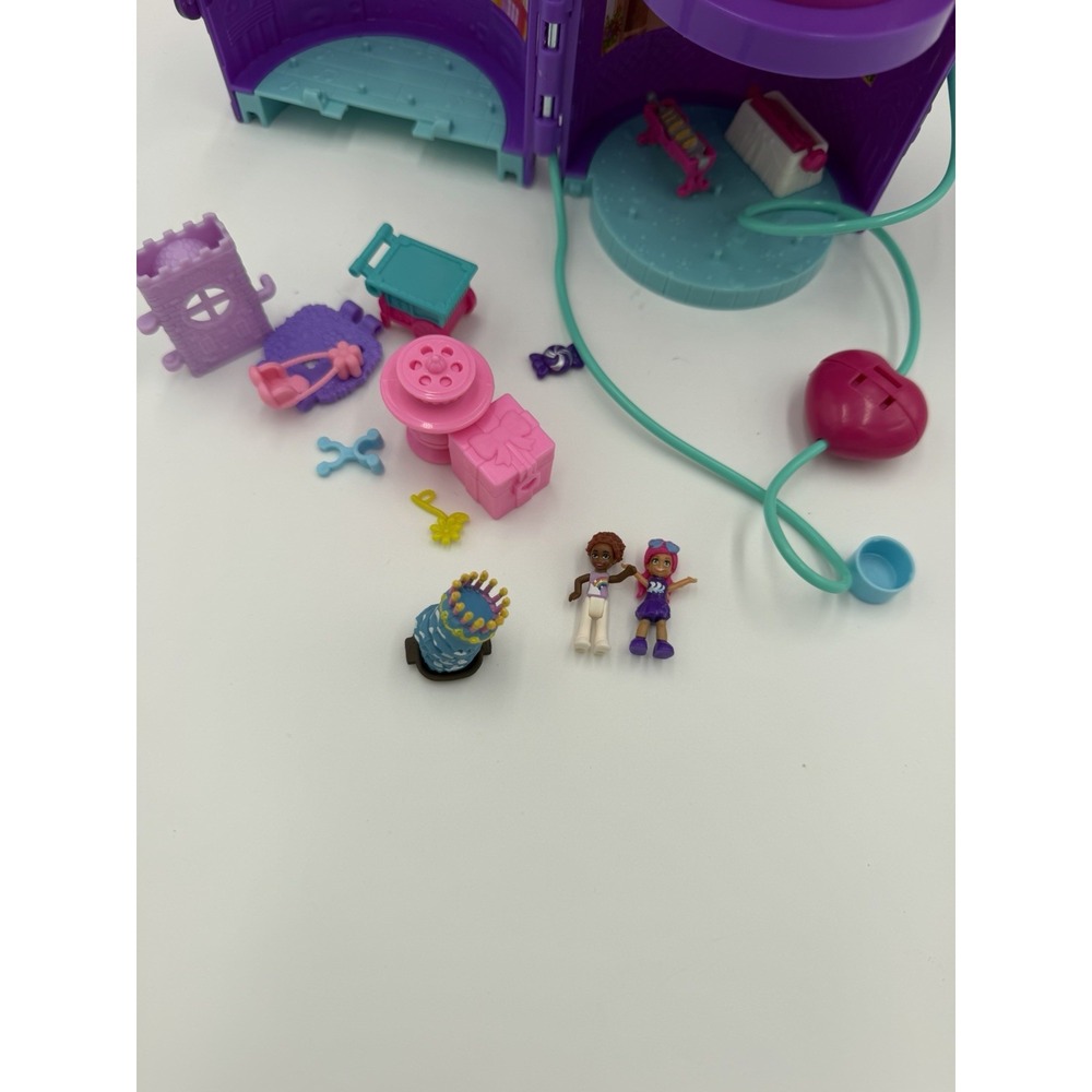 Polly Pocket Unicorn Birthday Party Compact Playset 2 Dolls Unicorn - Picture 4 of 8